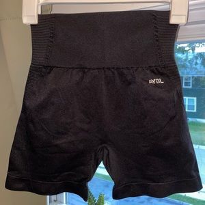 AYBL black seamless shorts - Small